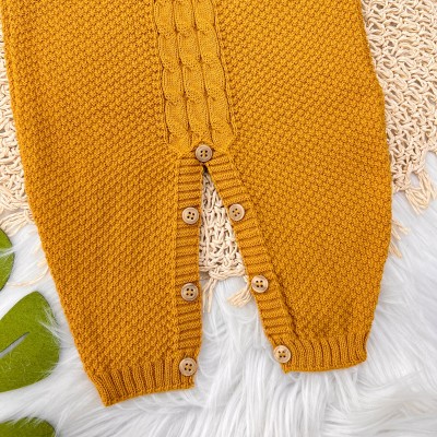  Jardineira de linha pipoca mostarda 